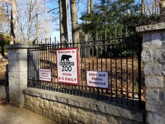 Bear Hollow Zoo